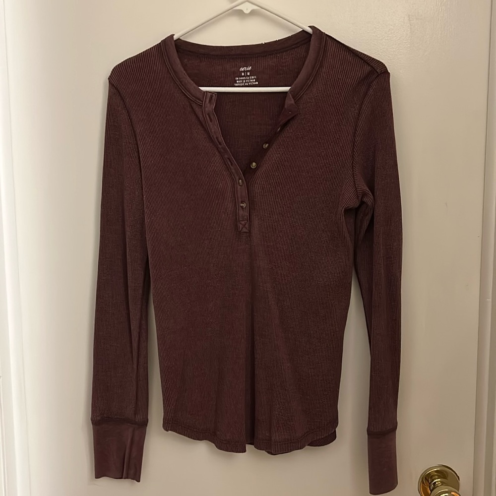 Maroon waffle pattern Henley